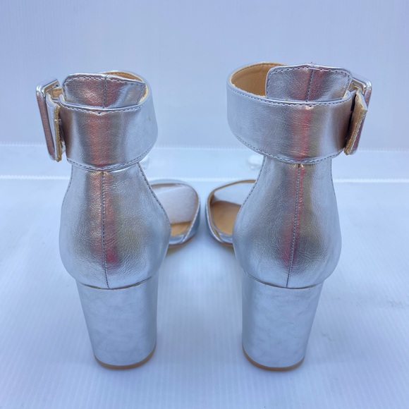 BNIB CHINESE LAUNDRY RUMOR ANKLE STRAP SANDAL - Picture 4 of 5